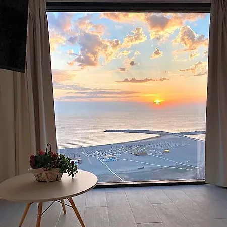 Maritimo Luxury Hotel 4*